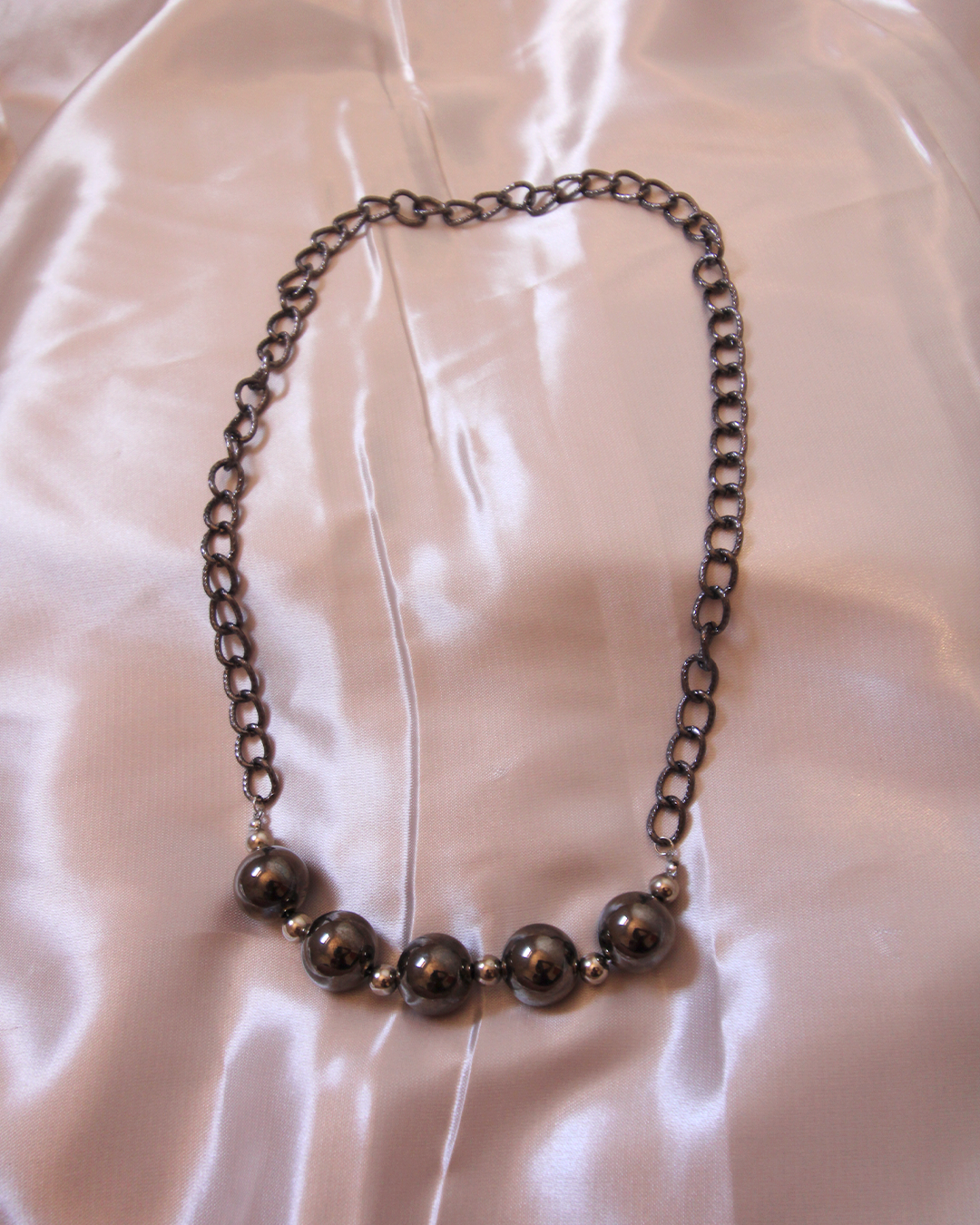 Colar Eclipse de Noite