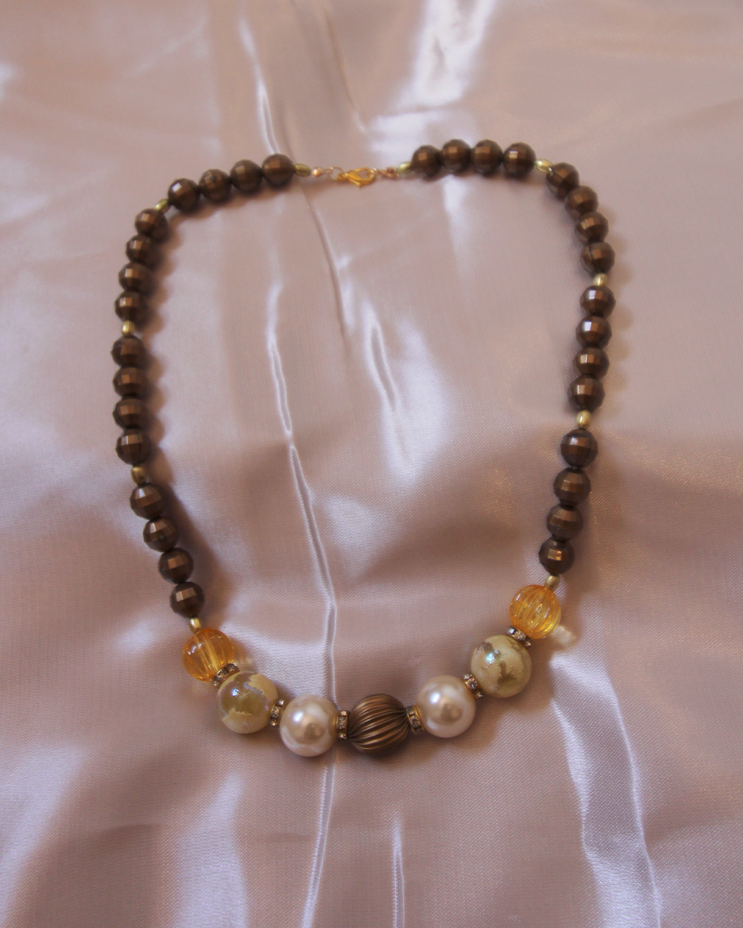 Colar Elegância do Outono